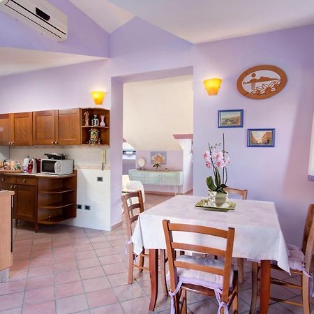 Apartamento Tetto Fiorito Castellammare di Stabia Exterior foto
