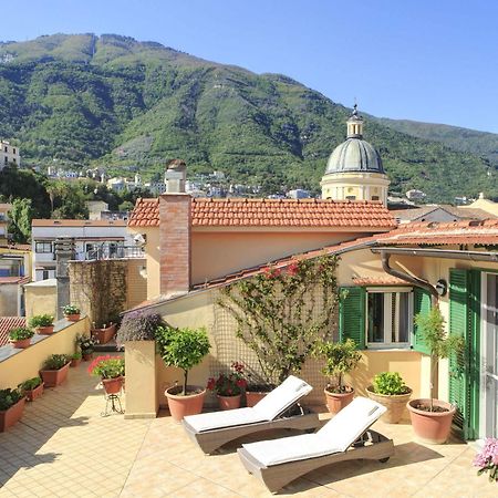 Apartamento Tetto Fiorito Castellammare di Stabia Exterior foto