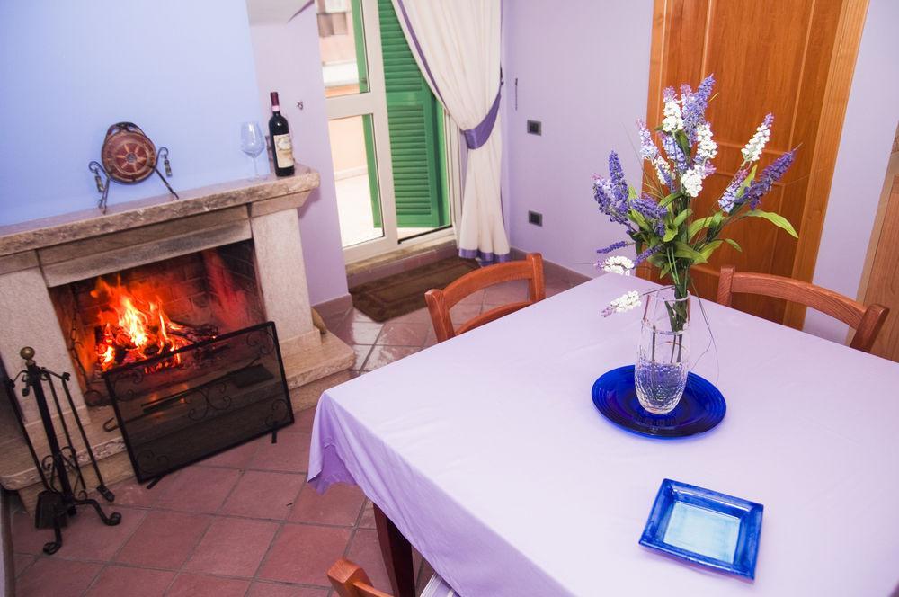 Apartamento Tetto Fiorito Castellammare di Stabia Exterior foto