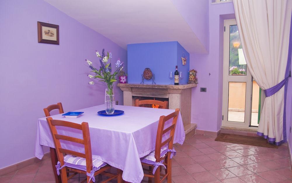 Apartamento Tetto Fiorito Castellammare di Stabia Exterior foto