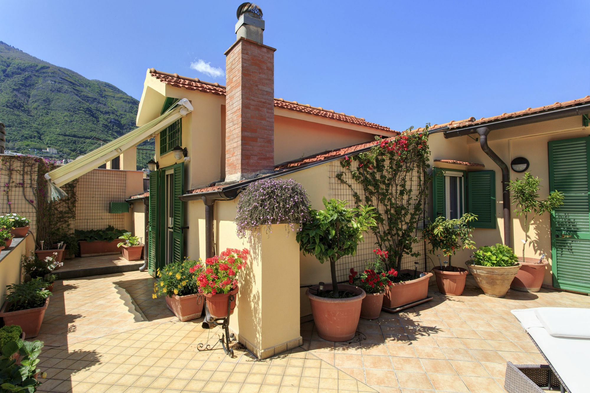 Apartamento Tetto Fiorito Castellammare di Stabia Exterior foto